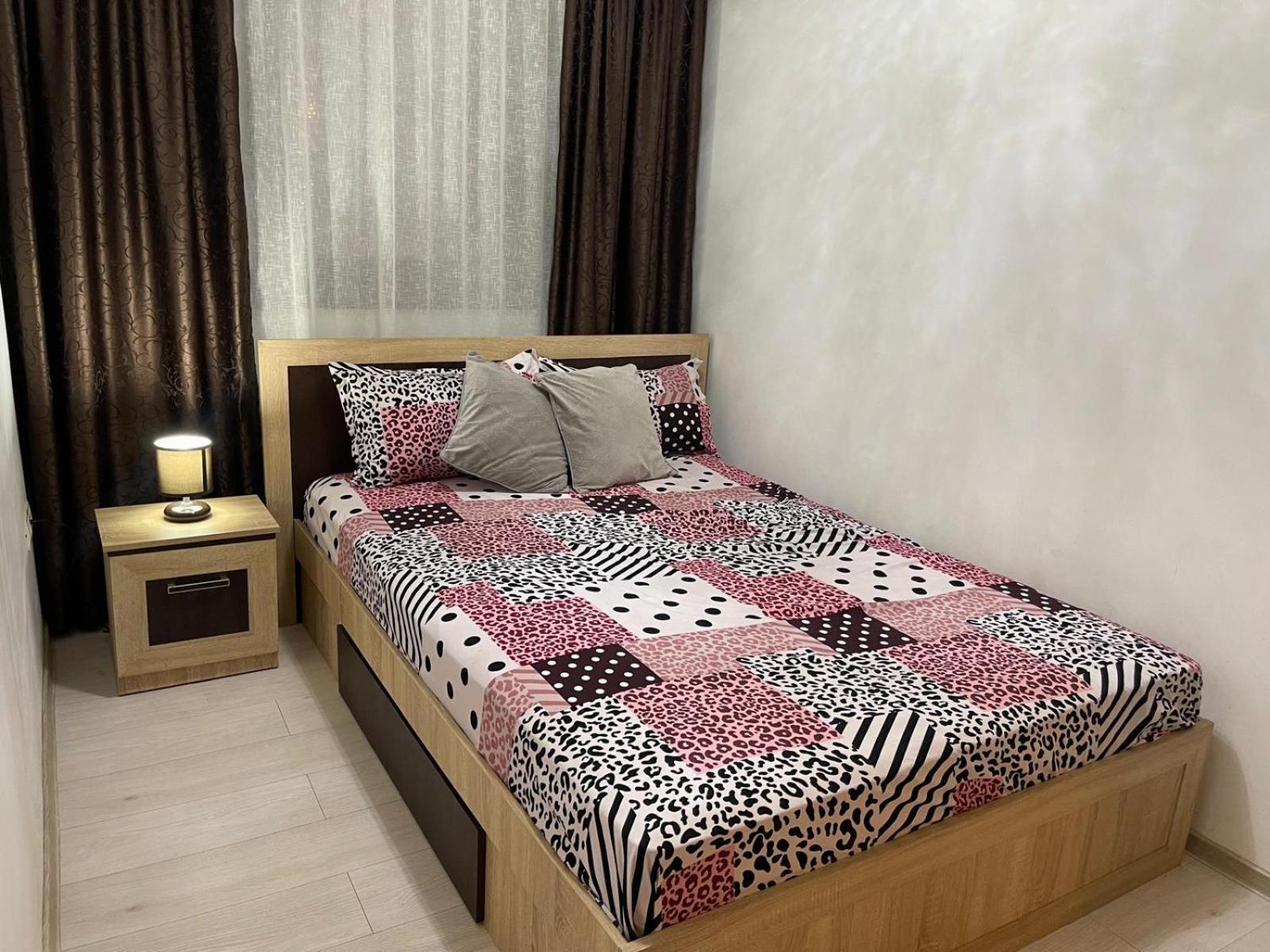 Discret Apartament One Търговище Екстериор снимка